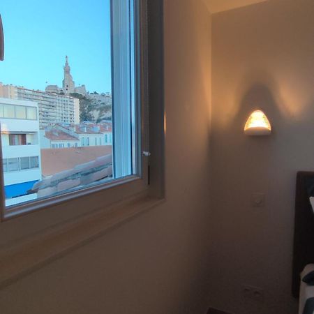 T2 Vue Sur La Basilique De Notre Dame De La Garde Apartment Marseille Ngoại thất bức ảnh